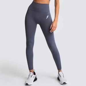 💛Doyoueven Leggings Size Small💛